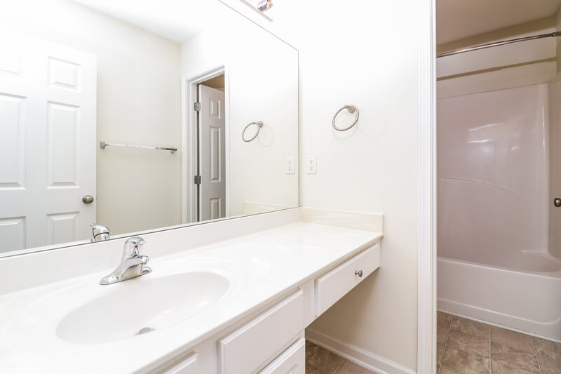 1,800/Mo, 215 Overlook Dr Dallas, GA 30157 Misc View 10