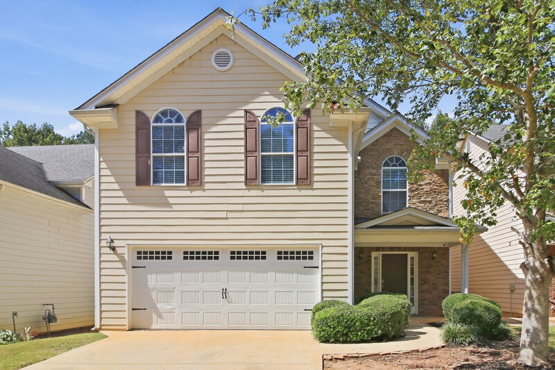 4 Bedroom House – 70 Stony Oak Dr, Newnan, GA 30263
