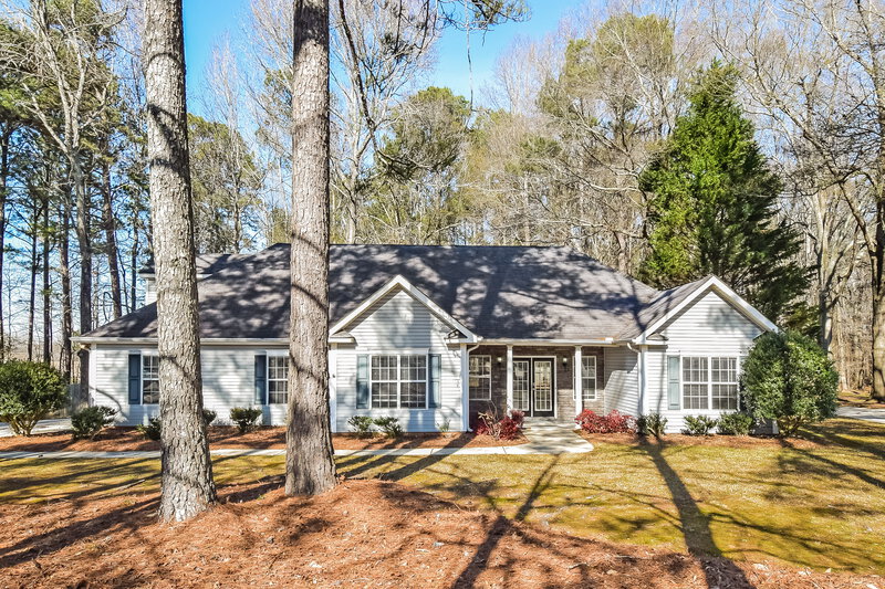 2,205/Mo, 10 Elmwood Dr Sharpsburg, GA 30277 External View