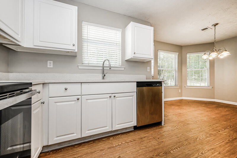 2,670/Mo, 215 Carlin Ct McDonough, GA 30252 Kitchen View 2