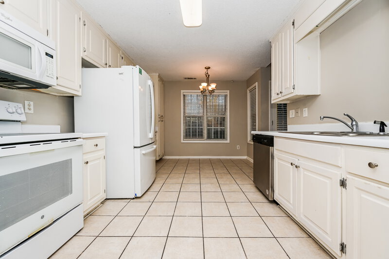 2,425/Mo, 426 Old Ivy Path McDonough, GA 30253 Misc View 4