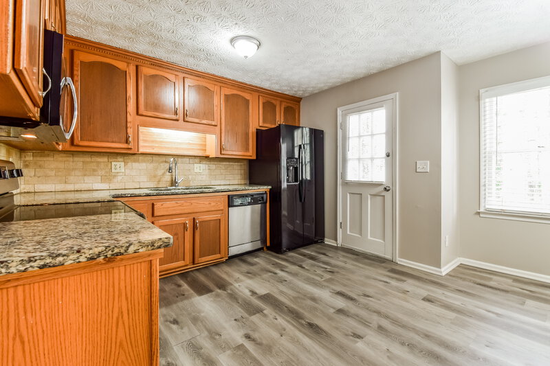 2,560/Mo, 3544 Winston Ct Marietta, GA 30066 Kitchen View