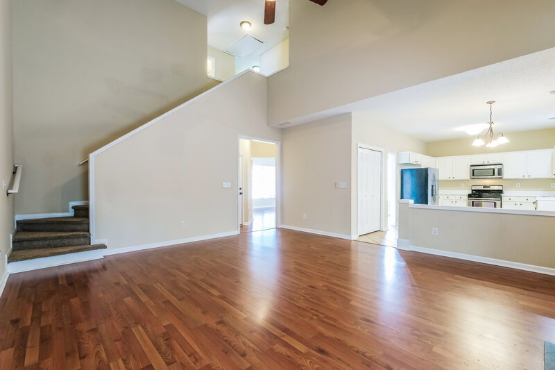 2,405/Mo, 3515 Ridgefair Dr Cumming, GA 30040 Living Room View 2