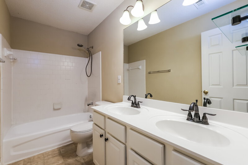 2,405/Mo, 3515 Ridgefair Dr Cumming, GA 30040 Bathroom View