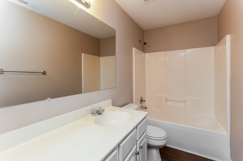 2,235/Mo, 417 Little River Rd Canton, GA 30114 Bathroom View