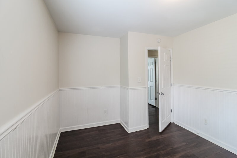 2,150/Mo, 2363 Walnut Tree Ln Buford, GA 30519 Bedroom View 2