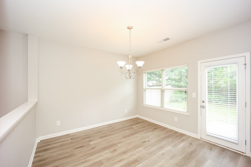 3,080/Mo, 7 Southwind Cir Newnan, GA 30265 Dining Room View 2