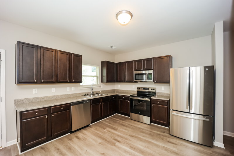 3,080/Mo, 7 Southwind Cir Newnan, GA 30265 Kitchen View