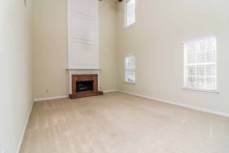 2,655/Mo, 3425 Sandlake Dr SW Marietta, GA 30008 Living Room View