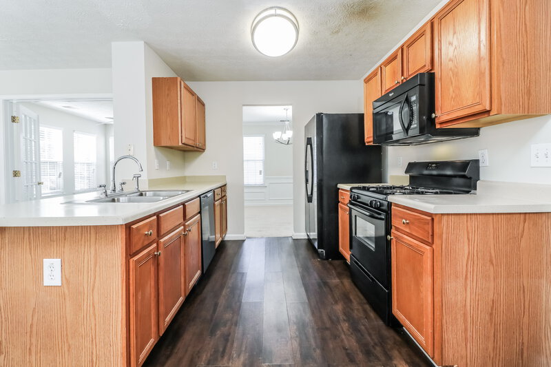 2,655/Mo, 3425 Sandlake Dr SW Marietta, GA 30008 Kitchen View 2
