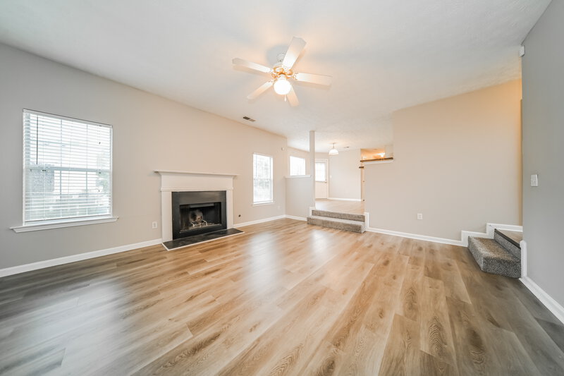 2,275/Mo, 505 Concord Ter McDonough, GA 30253 Family Room View