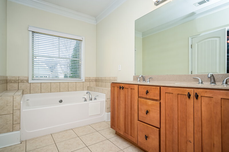 2,095/Mo, 104 Society St McDonough, GA 30252 Main Bathroom View 2