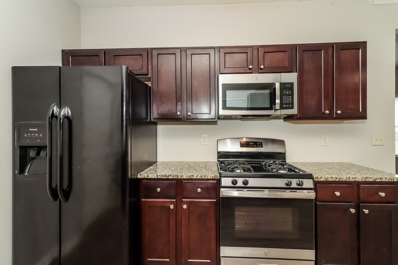 1,780/Mo, 539 Hillcrest Cir Hiram, GA 30141 Kitchen View 3