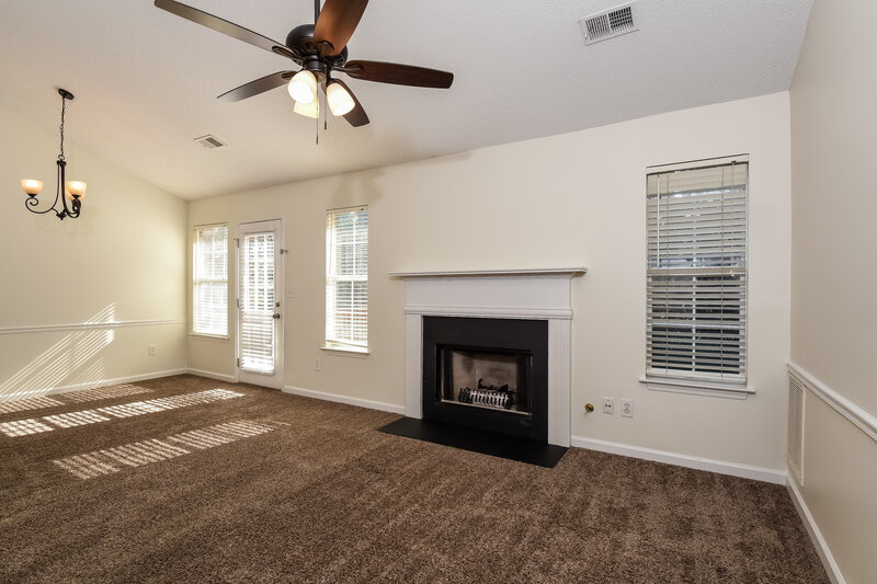 2,710/Mo, 2150 Serenity Dr NW Acworth, GA 30101 Living Room View