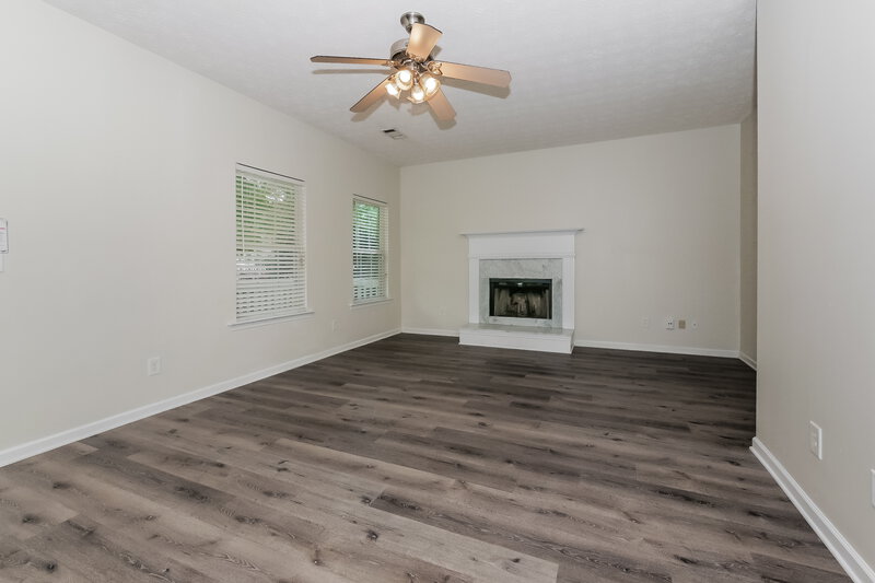2,215/Mo, 46 Roxbury Ln Newnan, GA 30265 Living Room View