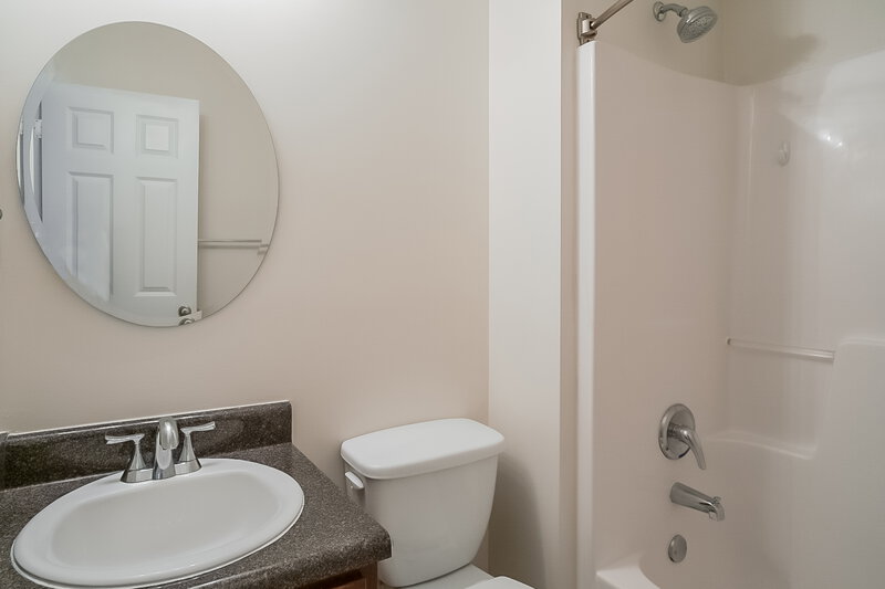 2,075/Mo, 5003 Amethyst Dr Douglasville, GA 30135 Bathroom View