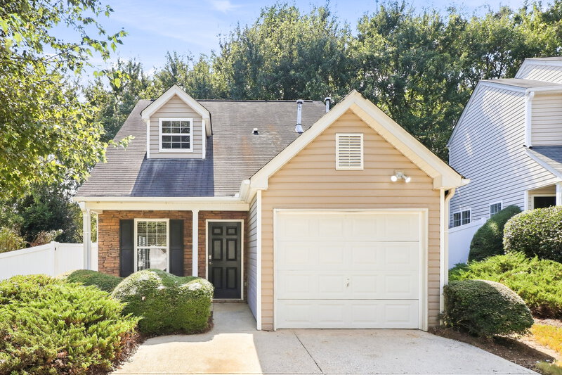 3 Bedroom House – 134 Ilex Dr, Canton, GA 30114