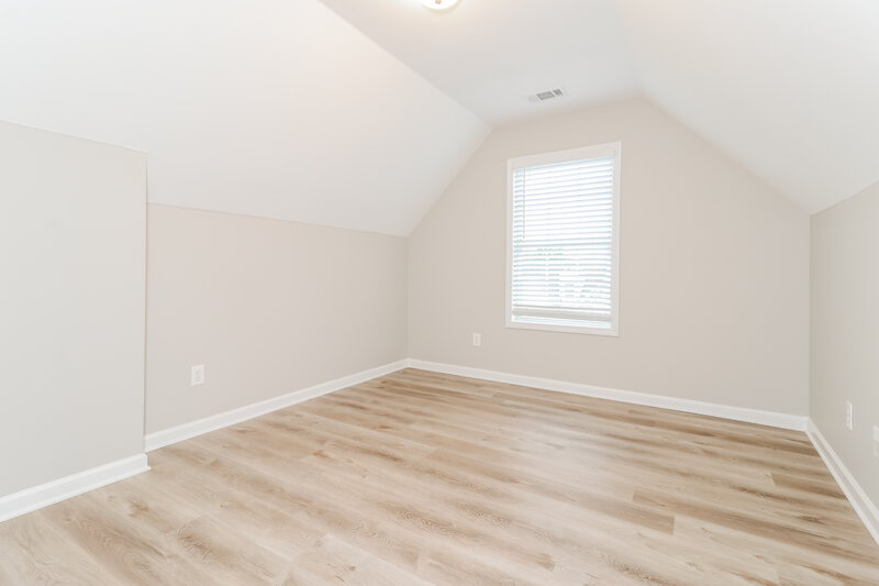 0/Mo, 2878 Suttonwood Way Buford, GA 30519 Bedroom View