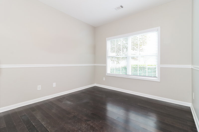 0/Mo, 2878 Suttonwood Way Buford, GA 30519 Bedroom View 2