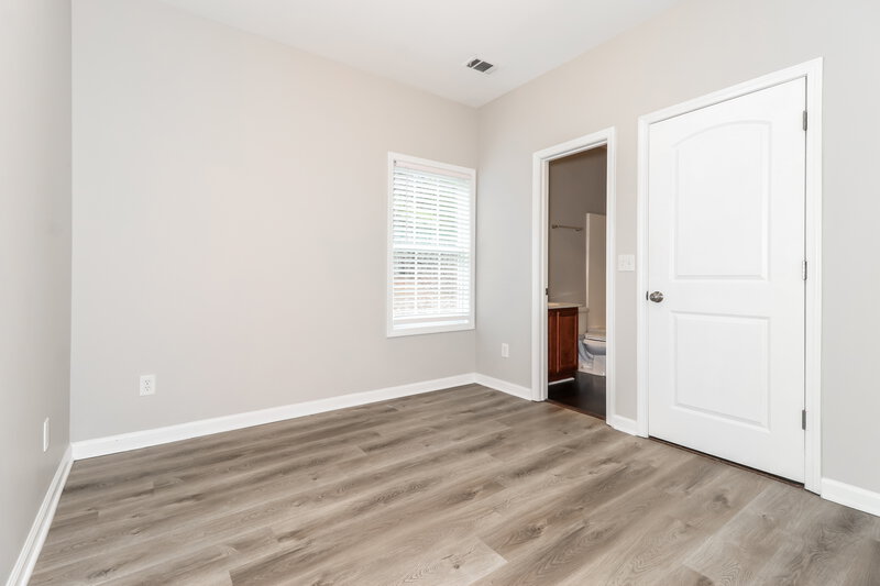 0/Mo, 2878 Suttonwood Way Buford, GA 30519 Bedroom View 3