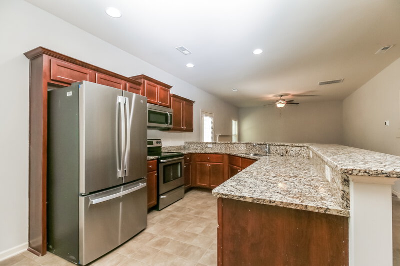 1,970/Mo, 284 Klinetop Dr McDonough, GA 30253 Kitchen View