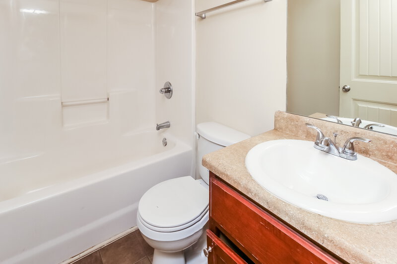 1,970/Mo, 284 Klinetop Dr McDonough, GA 30253 Bathroom View