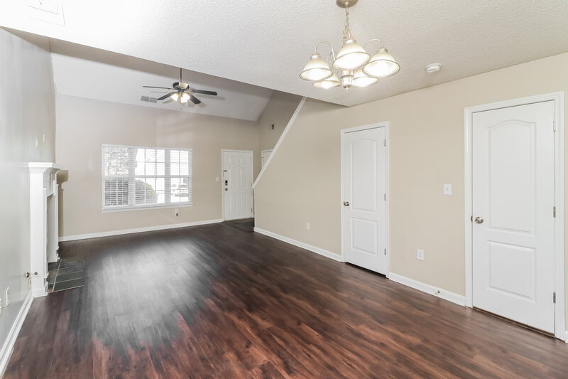 1,855/Mo, 176 St Ann Cir Dallas, GA 30157 Dining Room View