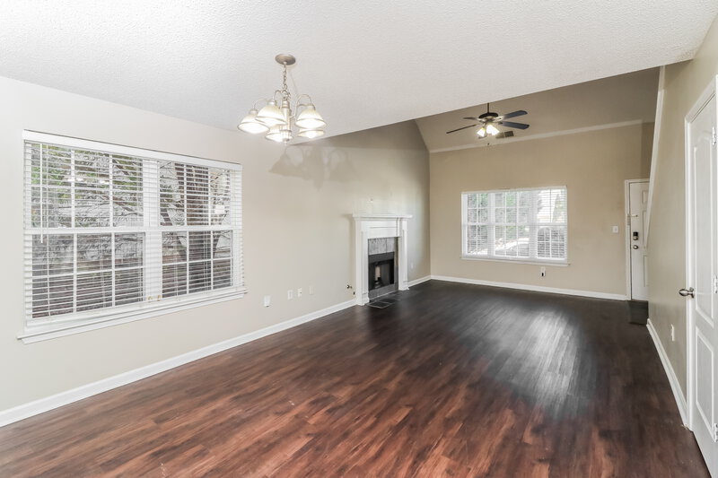 1,855/Mo, 176 St Ann Cir Dallas, GA 30157 Dining Room View 2