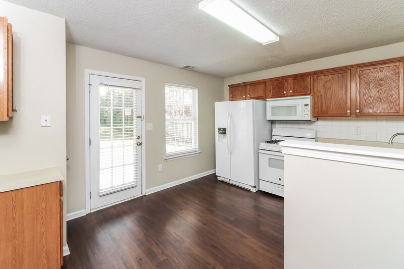 1,855/Mo, 176 St Ann Cir Dallas, GA 30157 Kitchen View