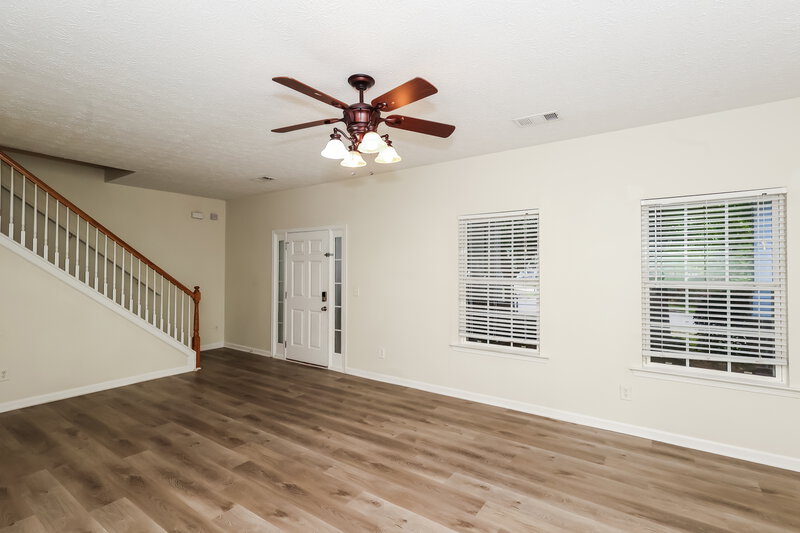 1,855/Mo, 27 Palladio Way Newnan, GA 30263 Living Room View 3