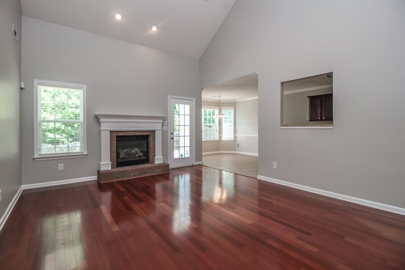 2,285/Mo, 59 Kentucky Ave Sharpsburg, GA 30277 Living Area View 2