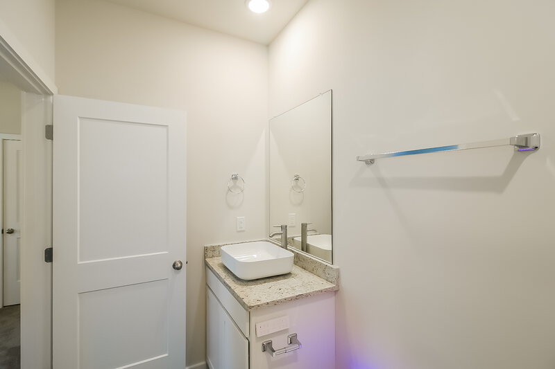2,310/Mo, 1676 Fuma Leaf Way McDonough, GA 30253 Bathroom View