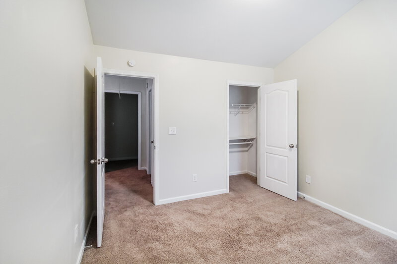 2,230/Mo, 6593 Silk Tree Pointe Braselton, GA 30517 Bedroom View 2