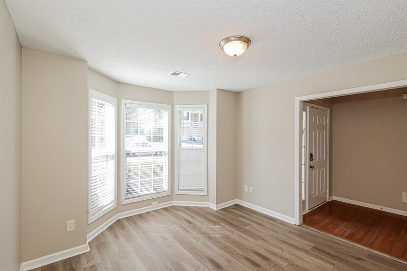 1,800/Mo, 255 Bainbridge Cir Dallas, GA 30132 Dining Room View