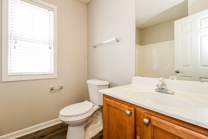 2,195/Mo, 123 Oleander Way Canton, GA 30114 Bathroom View 2