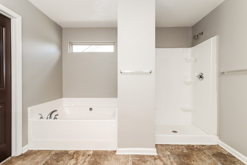 2,225/Mo, 2097 Juniper Ives Ct Grayson, GA 30017 Main Bathroom View