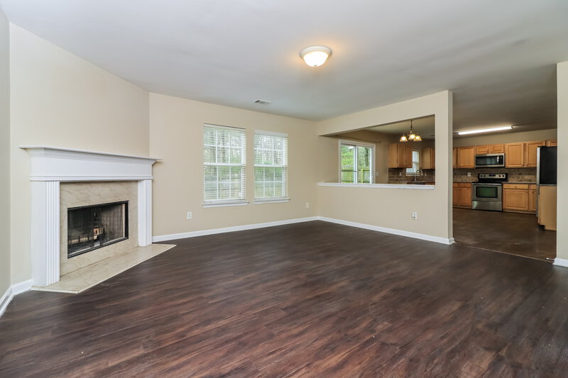 2,485/Mo, 2890 Centerglen Ln Cumming, GA 30040 Living Room View