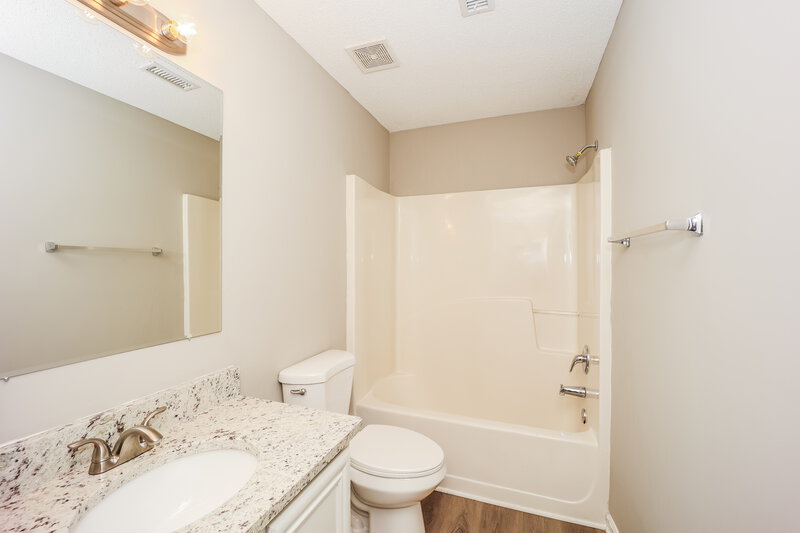 2,195/Mo, 171 Stillwood Dr Newnan, GA 30265 Bathroom View