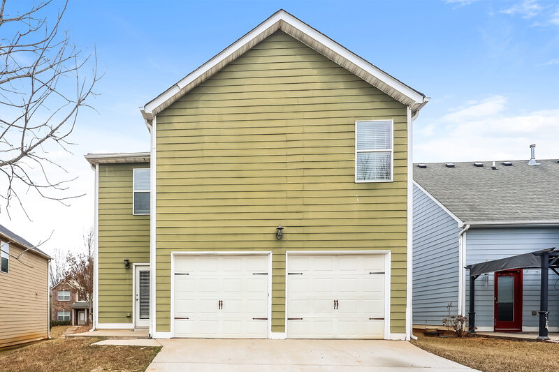 2,195/Mo, 171 Stillwood Dr Newnan, GA 30265 Rear View