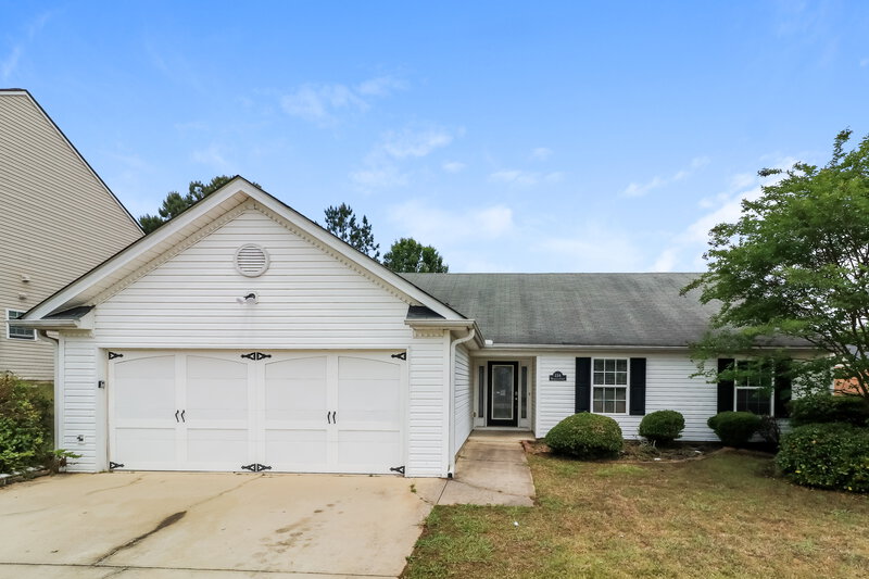 0/Mo, 226 Overlook Ct Dallas, GA 30157 External View