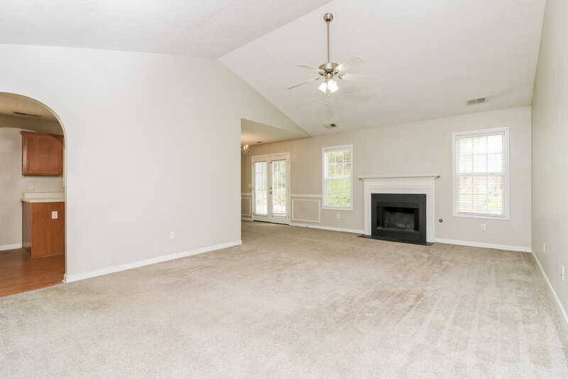 0/Mo, 226 Overlook Ct Dallas, GA 30157 Living Room View