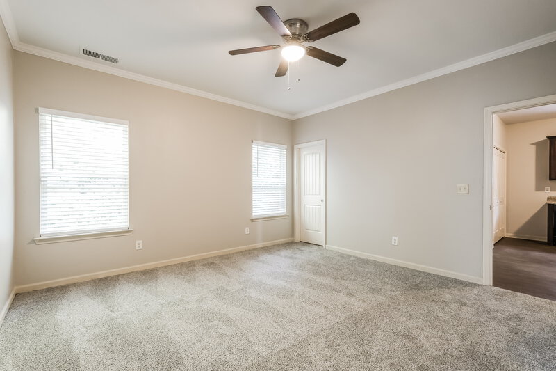1,855/Mo, 534 Lobdale Falls Dr Lawrenceville, GA 30045 Main Bedroom View