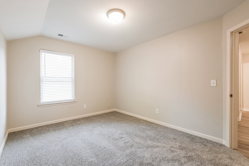 1,855/Mo, 534 Lobdale Falls Dr Lawrenceville, GA 30045 Bedroom View