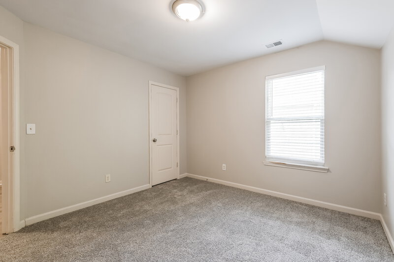 1,855/Mo, 534 Lobdale Falls Dr Lawrenceville, GA 30045 Bedroom View 2