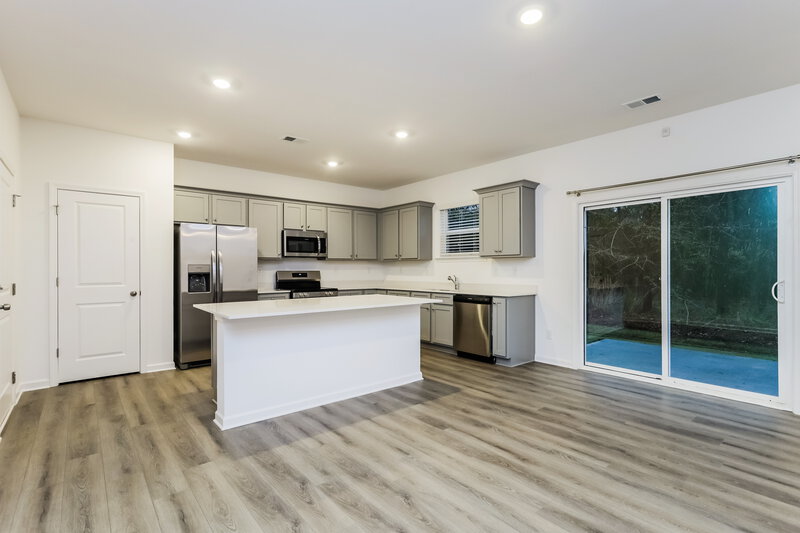 2,330/Mo, 221 Paisley Way Locust Grove, GA 30248 Dining Room View 2