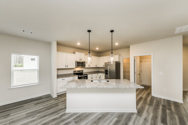 1,820/Mo, 471 Prescott Way Villa Rica, GA 30180 Kitchen View 2