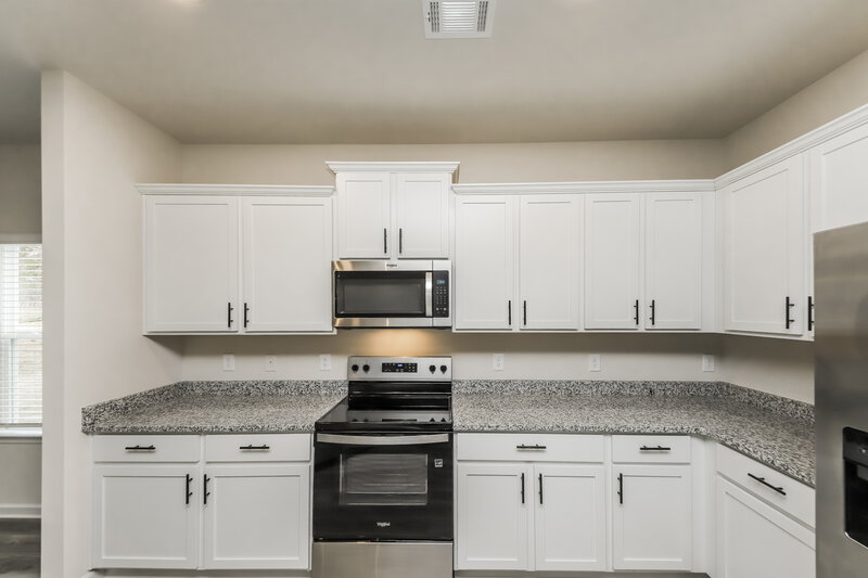 1,820/Mo, 471 Prescott Way Villa Rica, GA 30180 Kitchen View 3