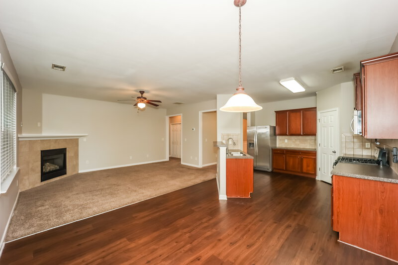 3,220/Mo, 89 Lakeshore Pkwy Newnan, GA 30263 Breakfast Nook View