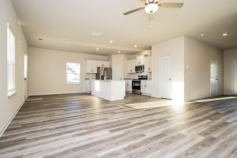 2,050/Mo, 284 Limestone Cir Conyers, GA 30013 Living Room View