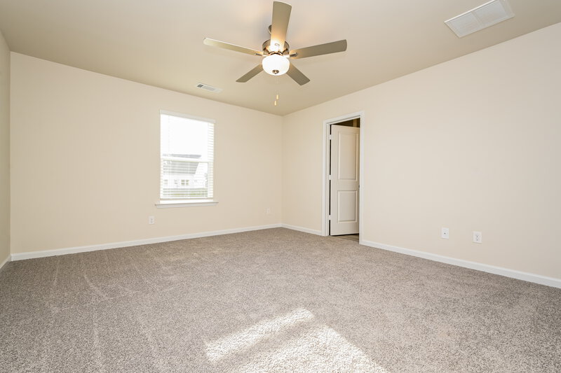 2,050/Mo, 284 Limestone Cir Conyers, GA 30013 Main Bedroom View